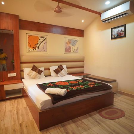 Banabithi Resort Bhangar Екстериор снимка