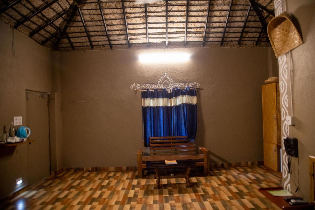 Banabithi Resort Bhangar Екстериор снимка
