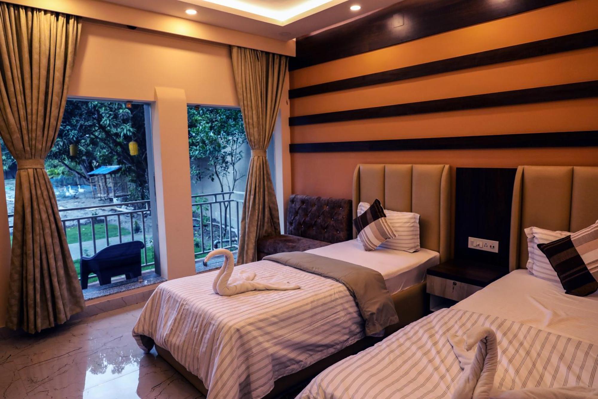 Banabithi Resort Bhangar Екстериор снимка